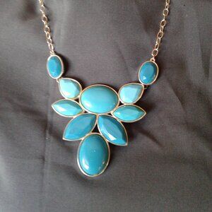 NWT Necklace  Teal